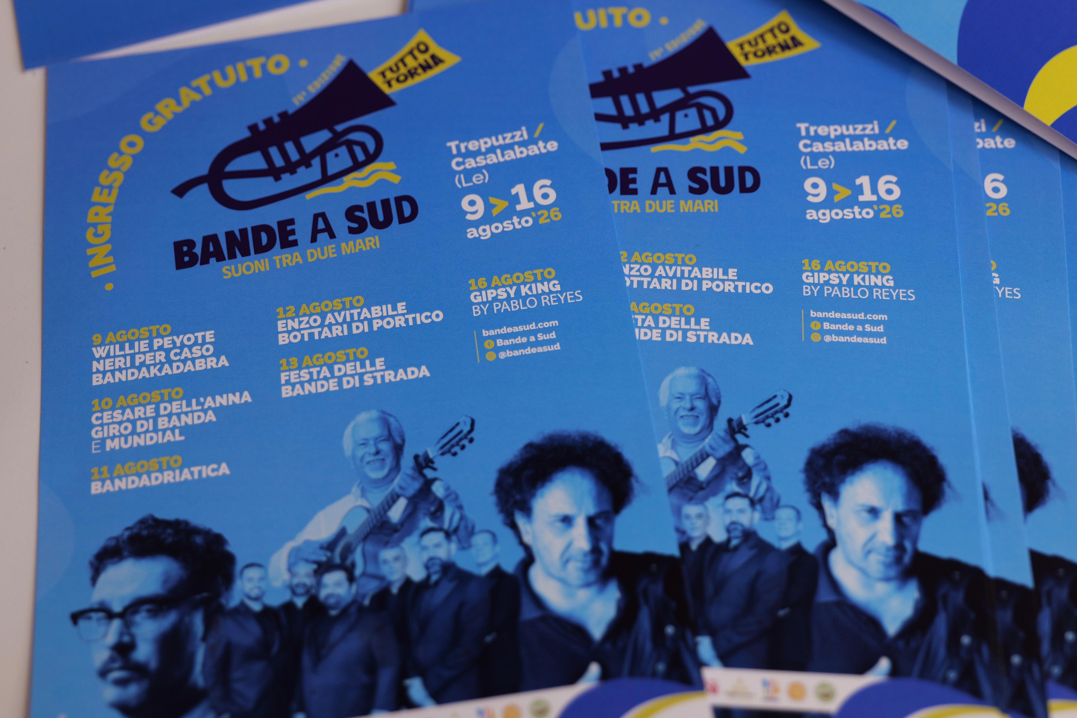 Galleria Torna “Bande a Sud. Suoni tra i due mari”, il festival bandistico in programma dal 9 al 16 agosto a Trepuzzi e Casalabate. Edizione dedicata al tema “Tutto torna” - Diapositiva 4 di 8
